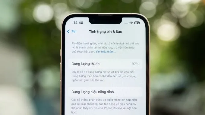 Cách khắc phục iOS 26 báo sạc chậm trên iPhone