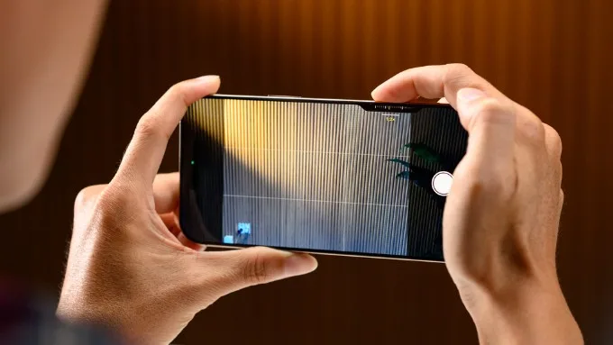 Camera iPhone 16 Pro Max