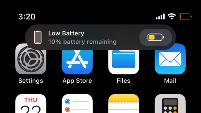 iOS không cung cấp tùy chọn trực tiếp để tắt hoàn toàn thông báo pin yếu trong phần cài đặt