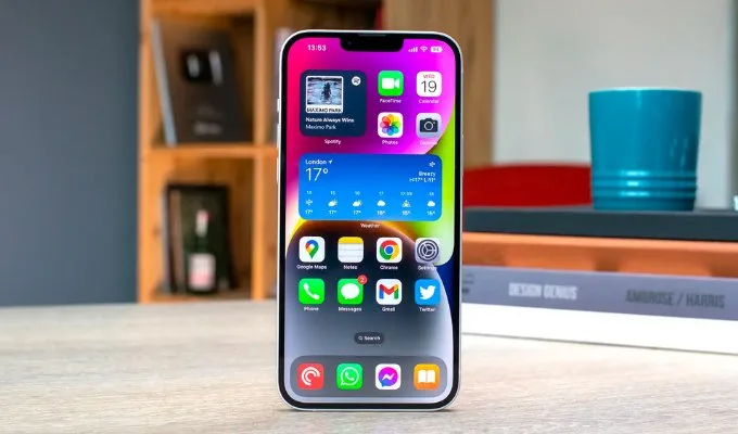 Màn hình kích thước lớn là điểm ăn tiền của iPhone 14 Plus