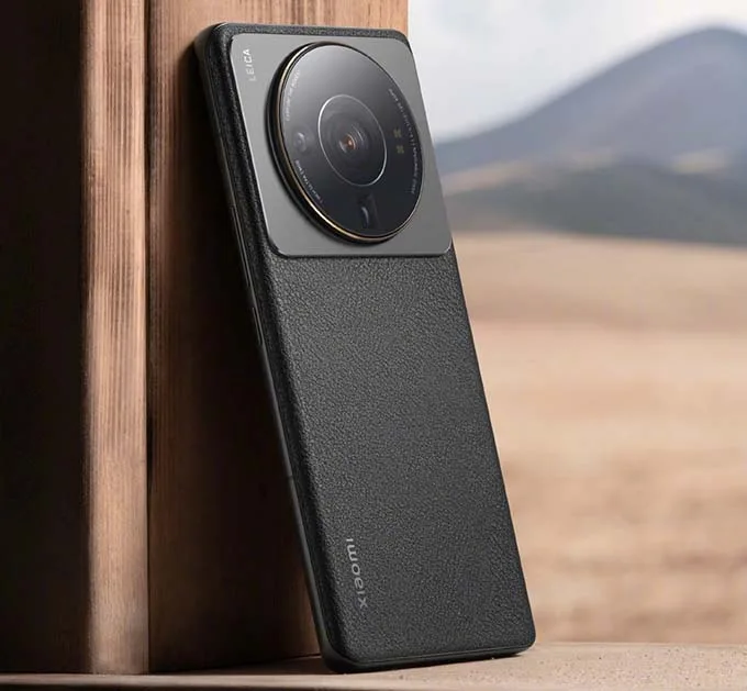 Xiaomi 13 Ultra gây ấn tượng với thiết kế bo tròn mềm mại hơn