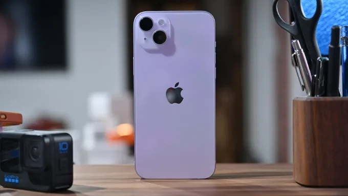 Liệu có nên mua iPhone ZP/A không