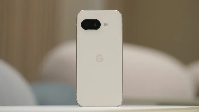 google-pixel-9a-ra-mat-1-xtmobile