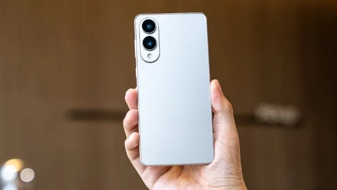 Samsung chú trọng quá nhiều vào tính năng