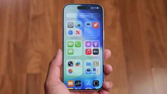 iPhone 17 trang bị màn hình Super Retina XDR OLED 6.3 inch