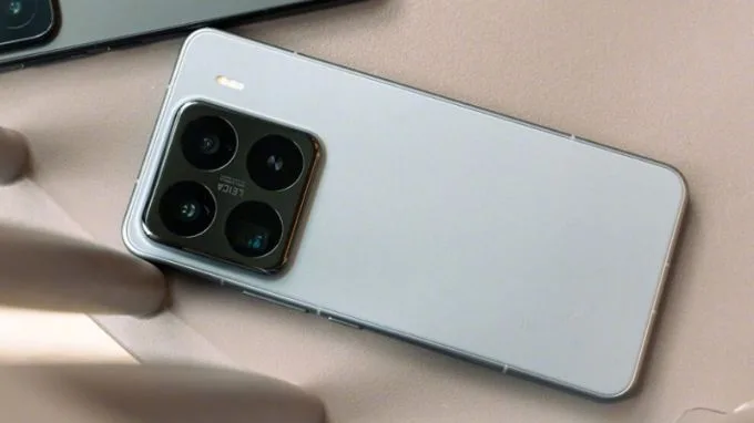 Thiết kế xiaomi 15 Pro