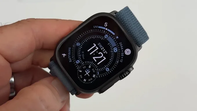 Mức giá khởi điểm của Apple Watch Ultra 3 khoảng 23.99 triệu VNĐ