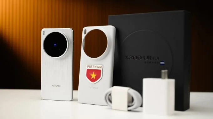 Tốc độ sạc nhanh 90W