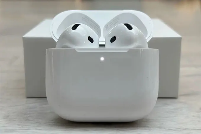 Thiết kế AirPods 4 vừa vặn hơn