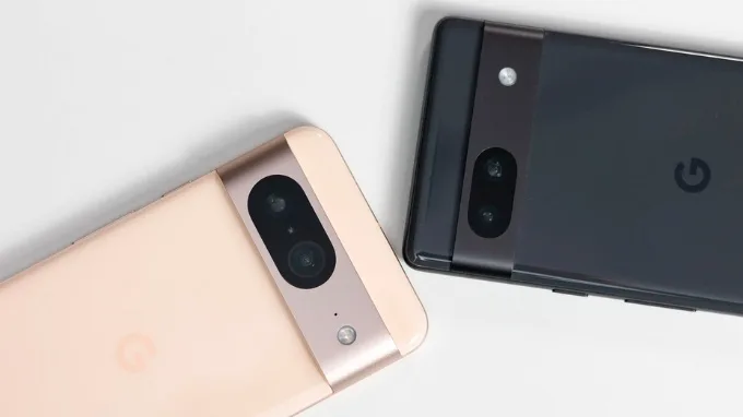 Cụm camera trên Pixel 8 và 7a