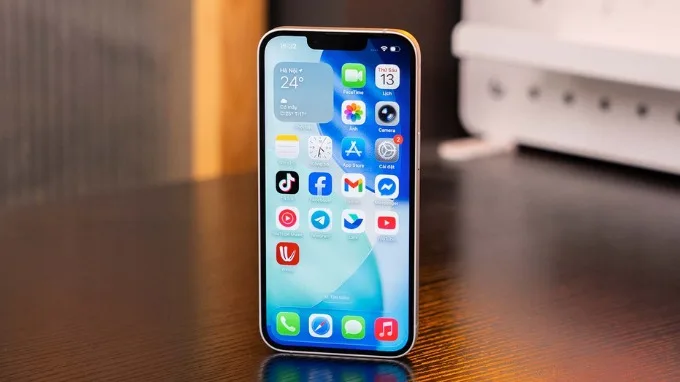 Bên cạnh sức mạnh phần cứng, iPhone 17e còn được cài sẵn hệ điều hành iOS 26 