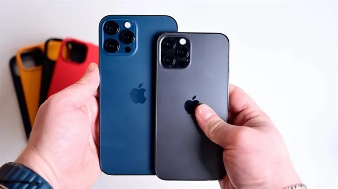 iPhone 12 Pro Max có kích thước màn hình vượt trội 6.7 inch