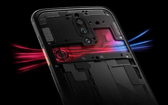 Chiếc RedMagic 5G với kết nối 5G và cơ chế tản nhiệt thông thường