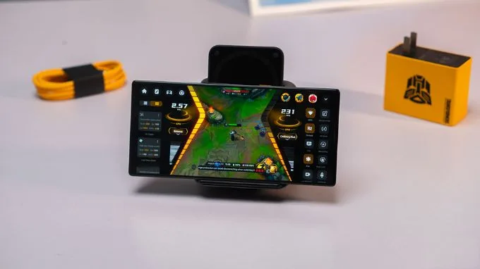 Điện thoại chơi game tốt 2025 Nubia Redmagic 9S Pro