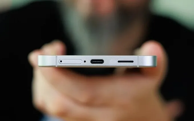 Pin sạc Galaxy S25 FE