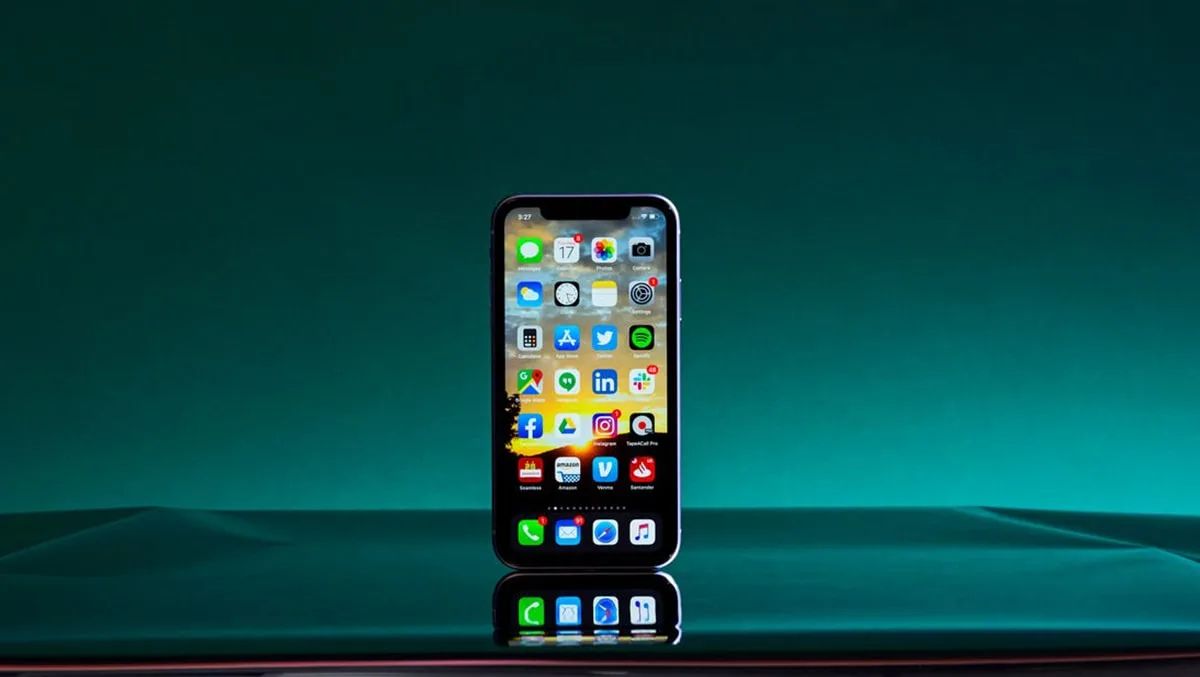 iPhone 12 5.4 inch - Chiếc điện thoại nhỏ gọn nhất của Apple có gì đáng mong đợi