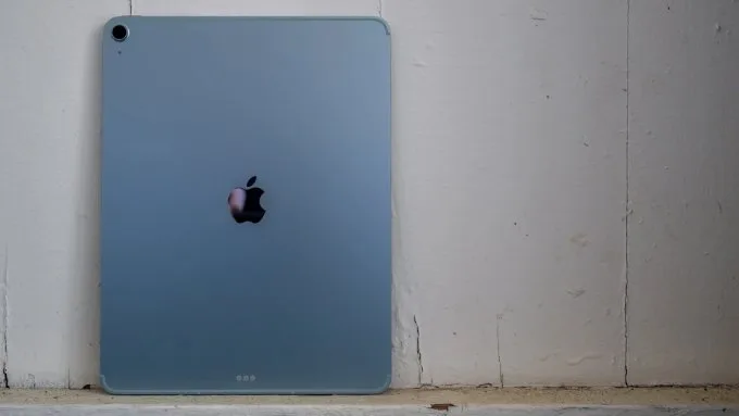 Thiết kế iPad Air M4