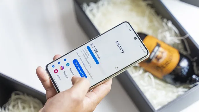 RAM có ảnh hưởng như thế nào đến điện thoại?