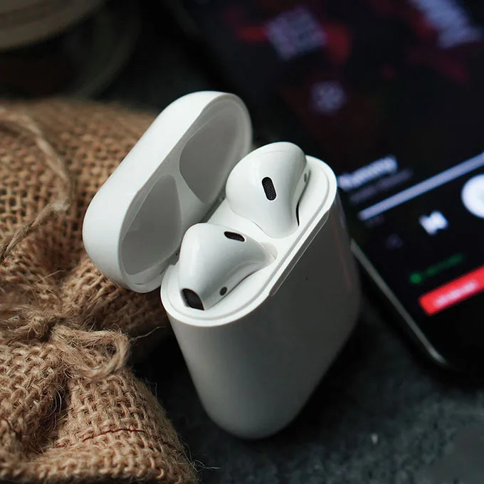 case sạc AirPods 2