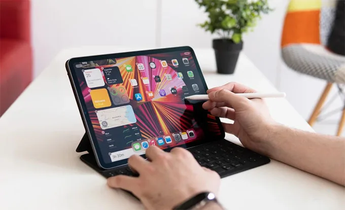 iPad Pro 2021 mang đến hiệu suất mạnh mẽ, dung lượng lưu trữ rộng rãi