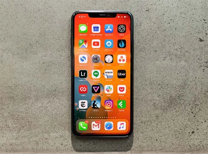 Màn hình notch tai thỏ 6.5 inch chất lượng và cực kỳ sắc nét