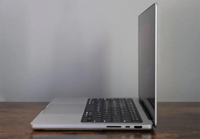 Nhược điểm trên MacBook Pro M5