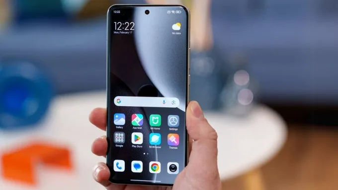 man-hinh-xiaomi-15-ultra-xtmobile