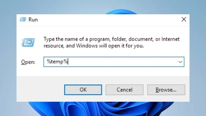 Xóa tệp tạm thời bằng File Explorer