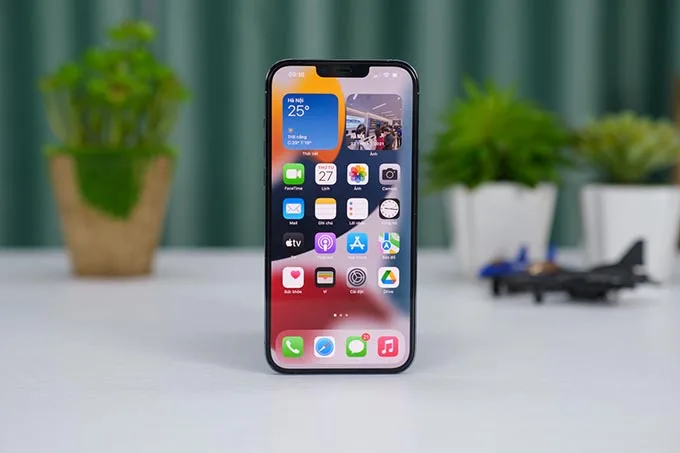 Màn hình iPhone 13 Pro Max