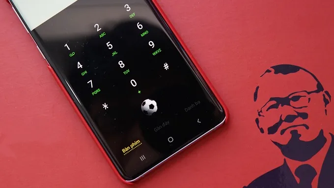 Giao diện gọi điện của S10 Plus đã được thay đổi