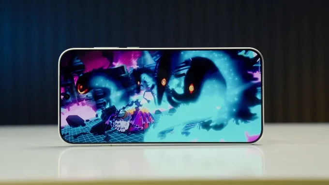 OPPO Find X9 Pro trang bị màn hình 6.78 inch LTPO AMOLED, độ phân giải 1.5K (1272 x 2772), tần số quét linh hoạt 1-120Hz