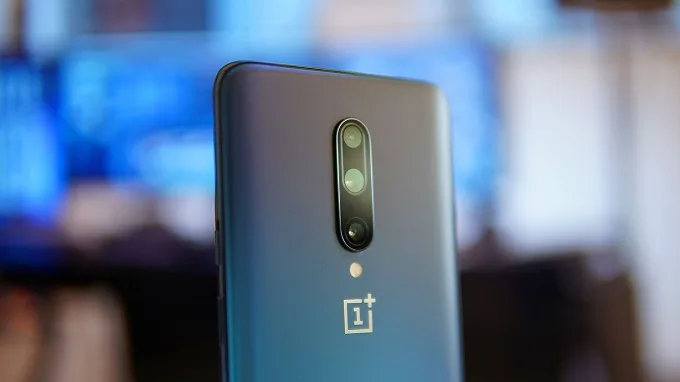 OnePlus 7 Pro có phần cứng camera tốt hơn