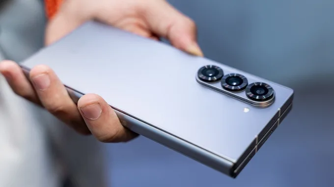 Camera Galaxy Z Fold6