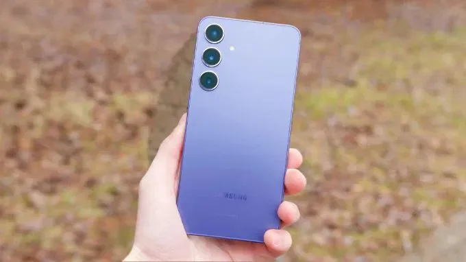 Dùng máy nào nên lên đời Samsung S25?