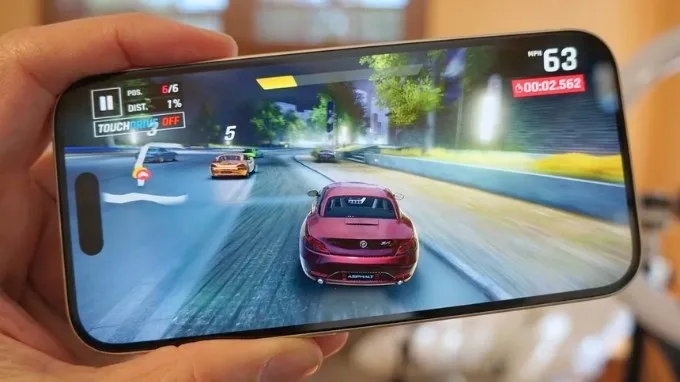 iPhone 15 có màn hình OLED sắc nét