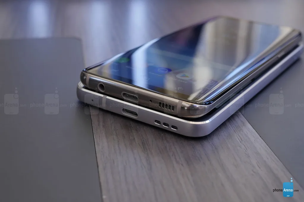 hinh-anh-cua-galaxy-s8-va-lg-g6_9