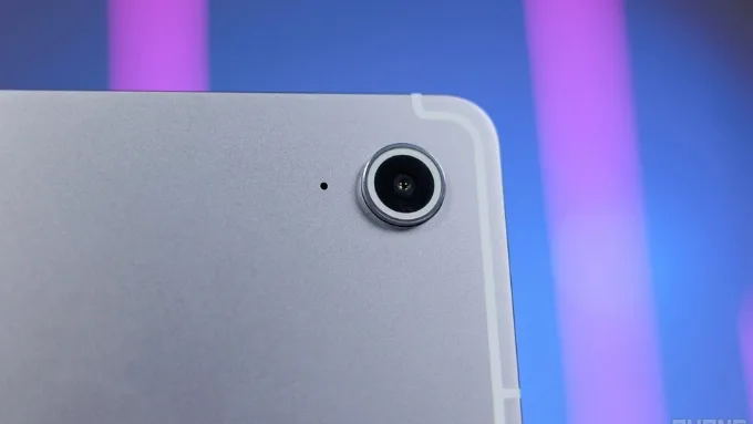 Galaxy Tab S10 FE sở hữu camera trước 12MP góc siêu rộng