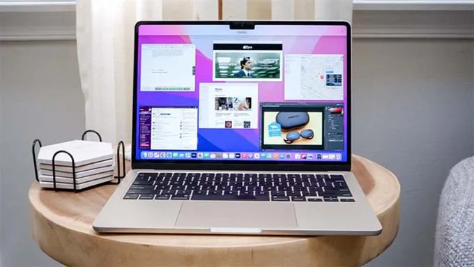 Cấu hình MacBook Air M3: dung lượng pin và sạc