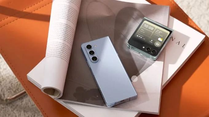So sánh pin trên Galaxy Z Fold 5 và Galaxy Z Flip 5