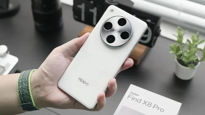 OPPO Find X8 Pro