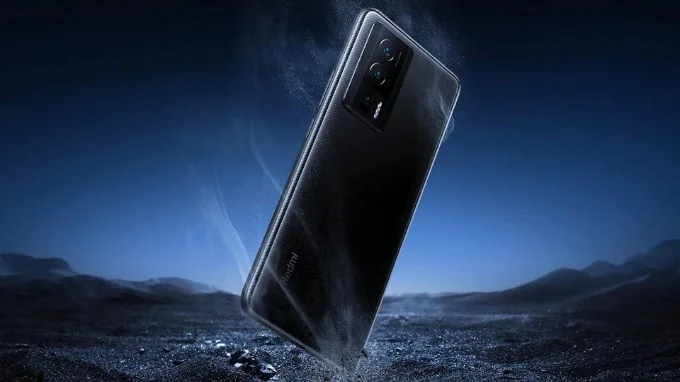 Xiaomi Redmi K70 sẽ loại bỏ mặt lưng nhựa