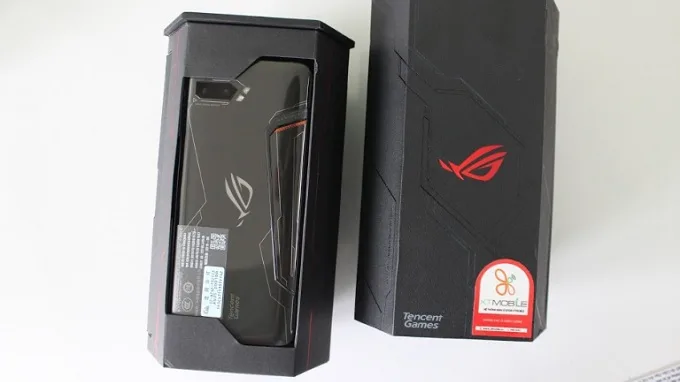 Asus ROG Phone 2 với bộ nhớ rộng rãi