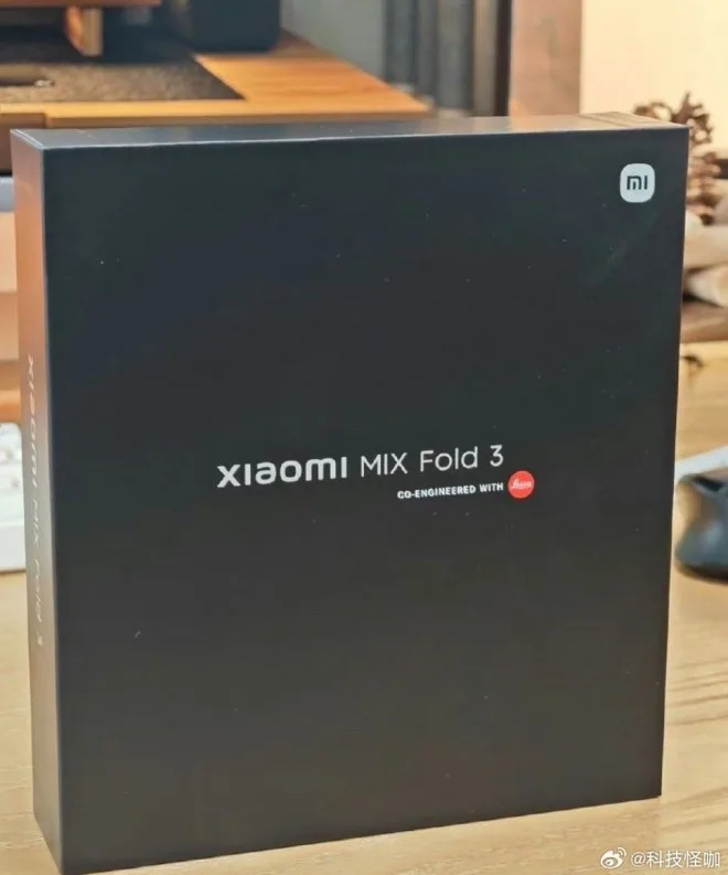 hop-dung-ban-le-xiaomi-mix-fold-3-xtmobile