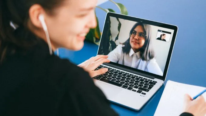 Cần xác định nhu cầu sử dụng và ngành học trước khi mua laptop