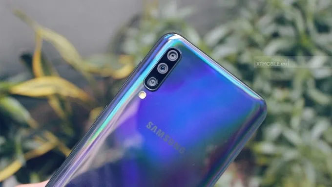 Cụm camera ba khá ấn tượng trên Samsung A51