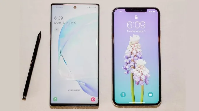 Màn hình iPhone Xs Max và Galaxy Note 10 Plus đều tuyệt vời
