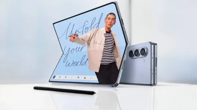 Thiết kế của Galaxy Z Fold 5 không quá khác biệt so với model tiền nhiệm