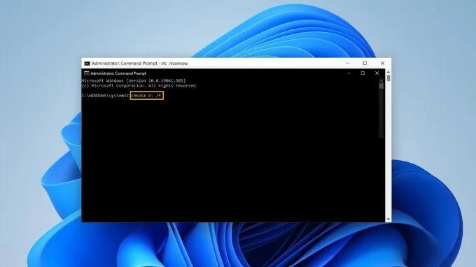 Chạy lệnh CHKDSK để kiểm tra ổ cứng