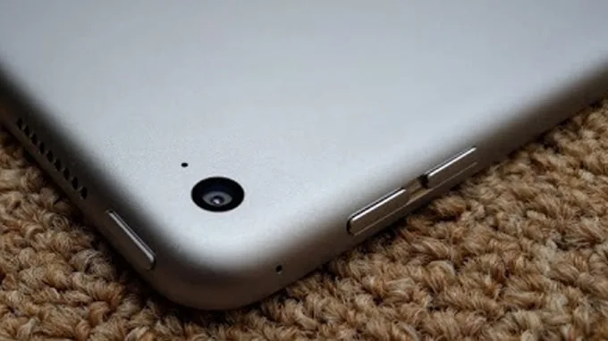 iPad Pro 9.7 32GB cũ sở hữu camera chính với độ phân giải lên đến 12MP