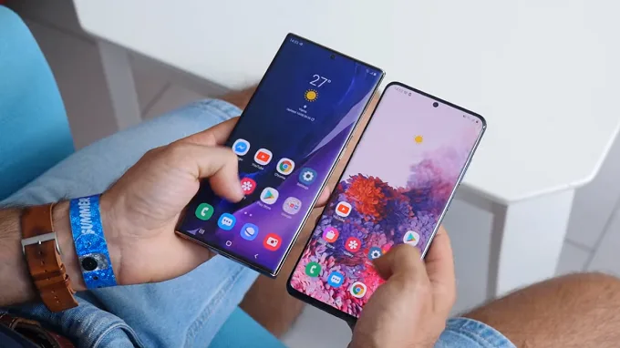 Màn hình Galaxy Note 20 Ultra và S20 Ultra với kích thước tương đương nhau